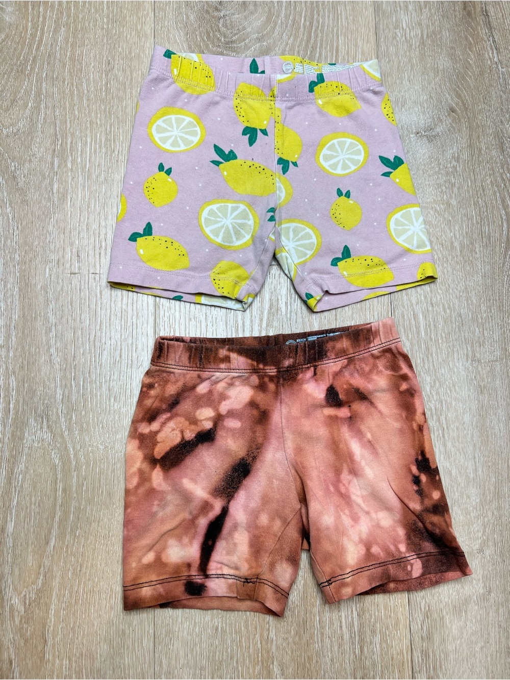 Wonder Nation 2 Pair Cartwheel Spandex Shorts Lemon Print Bleach-wash Girls 4-6